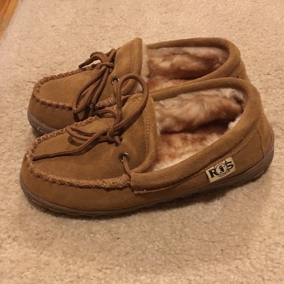 Woman's RJ's Fuzzies moccasins - Picture 2 of 7